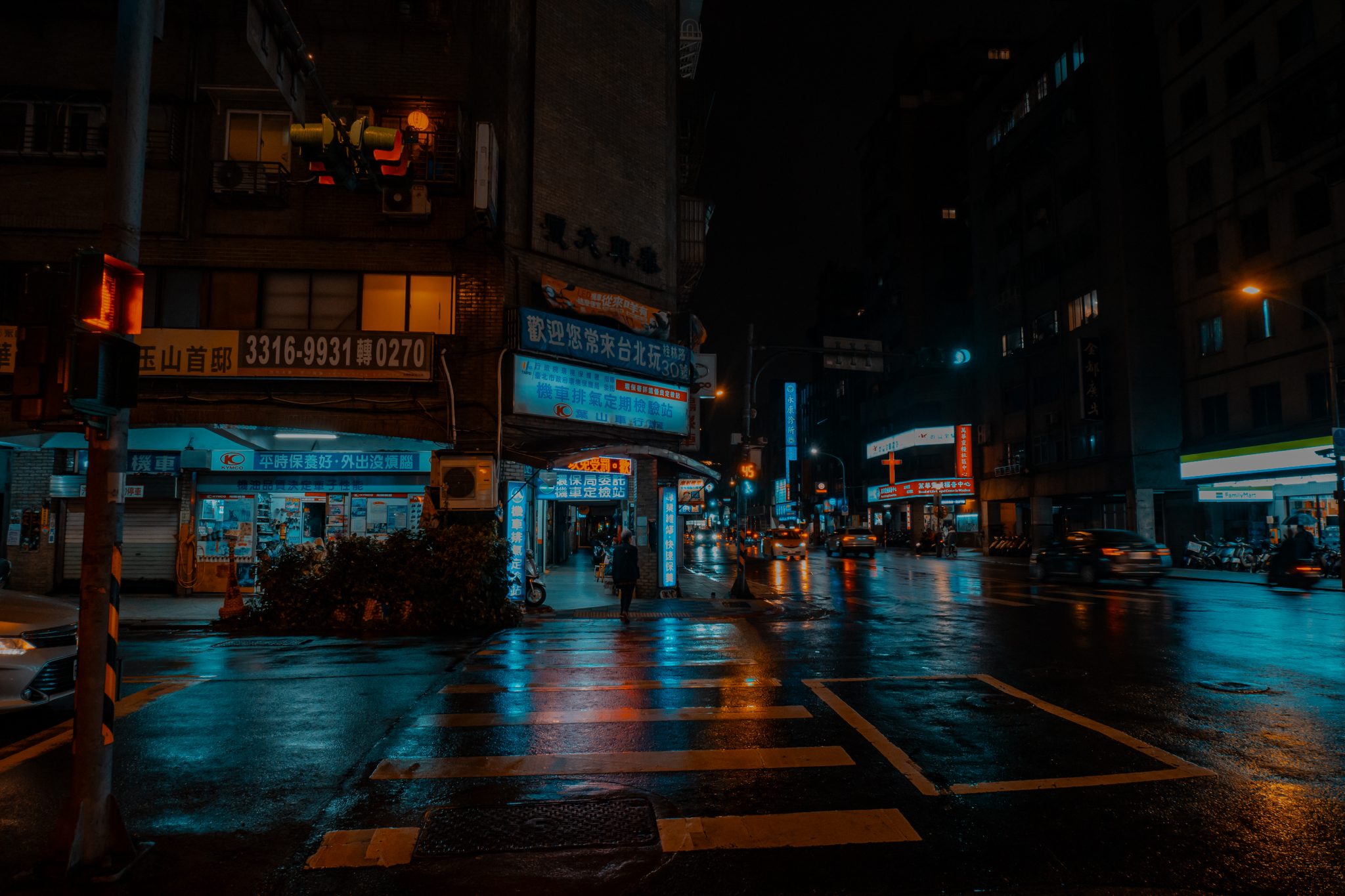 台北雨夜，当代街拍选集 摄